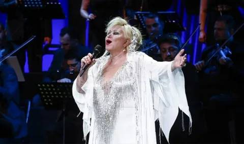 Muazzez Abacı'dan sevenlerini üzen haber: Kalp krizi geçiren Abacı yaşıyor mu? 1